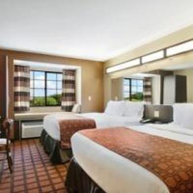 Microtel & By Wyndham Airport Austin