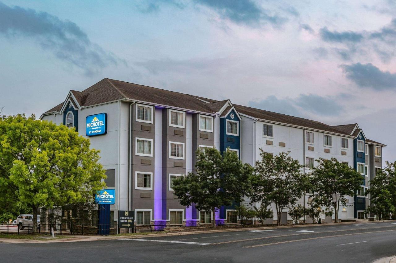 Microtel & By Wyndham Airport 3* Austin